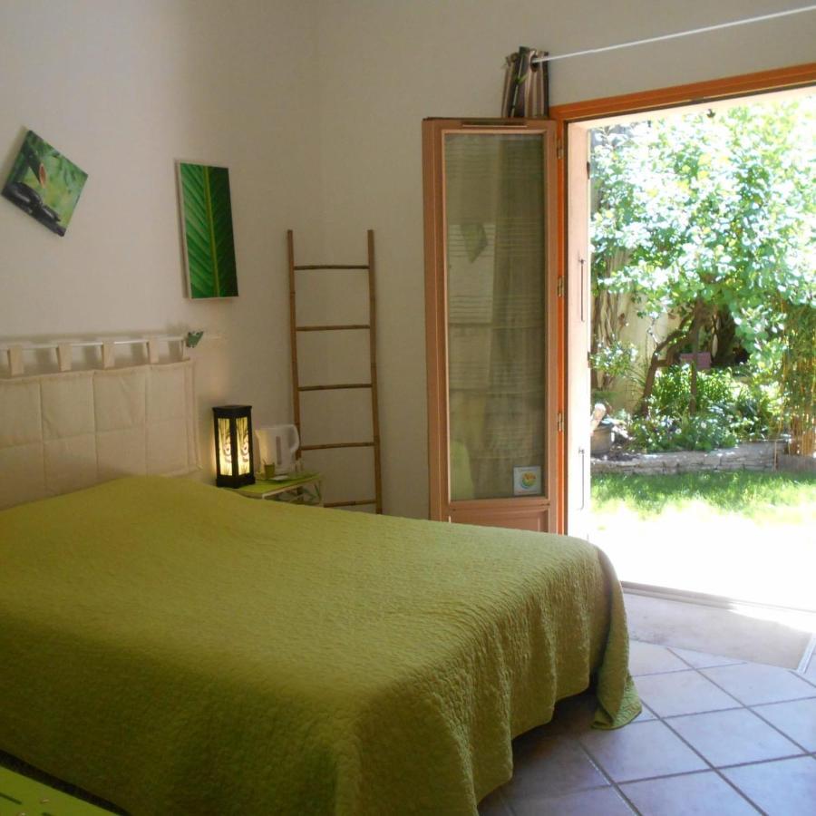 Bed and Breakfast Louminai Donzere Екстер'єр фото
