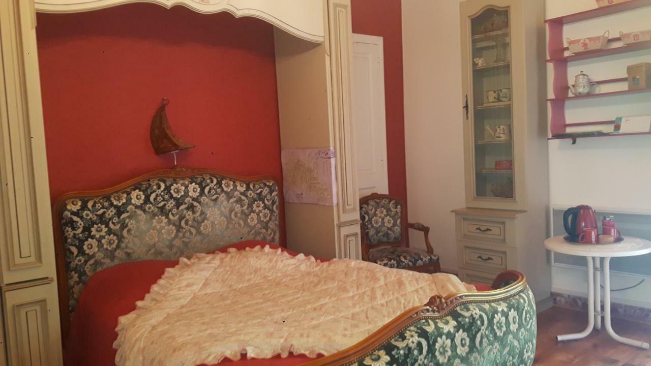 Bed and Breakfast Louminai Donzere Екстер'єр фото
